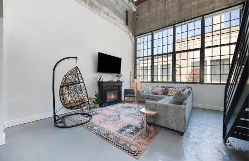 New Industrial Loft Space on River and Bike Trail - Photo 24