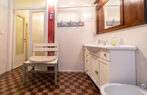 Vintage Home in the hamlet with lake view - Photo 31