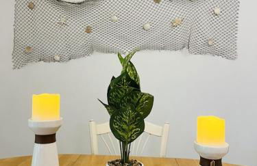 House of Shells, beautiful garden, fenced yard, dog friendly, fire pit! - Foto 9