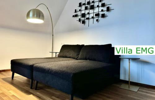 Luxus Ferienhaus Villa EMG München in Moosburg mit Pool, SPA, Kamin, Wald, See für Familien Gruppen bis 24 Personen - Foto 35