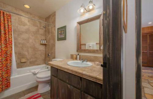 Bray House - Ski-in Ski-out family home - Foto 27