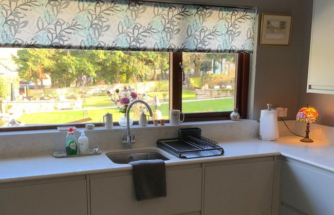 Remarkable 2-bed Cottage in Tranquil Setting - Foto 8