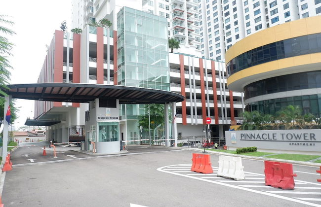 Pinnacle Tower - Photo 29