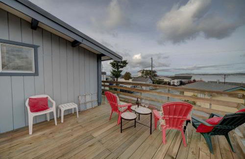 2nd story 1 bed apt #3 with kitchenette and a sweeping view of Birch Bay - Foto 8