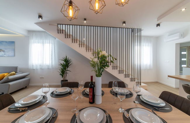 Luxury Kastela Villa With Heated Pool and Lounge Area - Foto 13