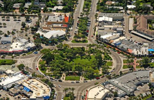 King Bed - Walk to St. Armand's Circle and Lido Beach in Minutes! - Foto 62