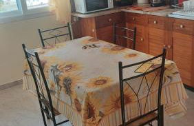 Apartment Dolphins - Photo 9