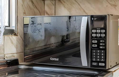 Casa para Famílias e Grupos com Ar-condicionado, Churrasqueira e estacionamento próximo em Praia Grande - Foto 8