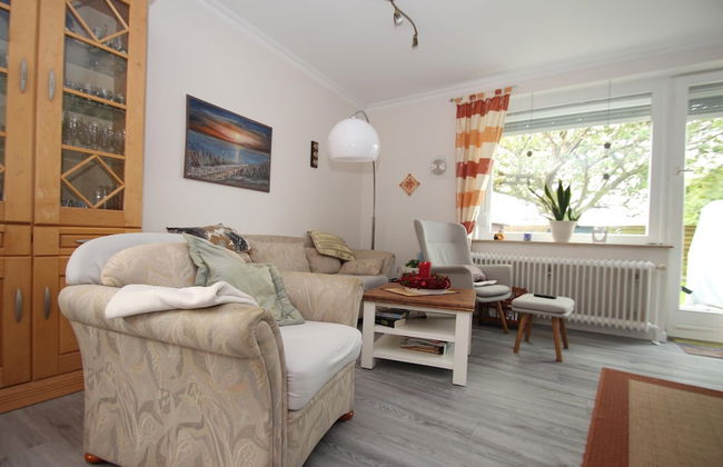 Bungalow in Berumbur Nahe Norddeich Strand - Photo 11