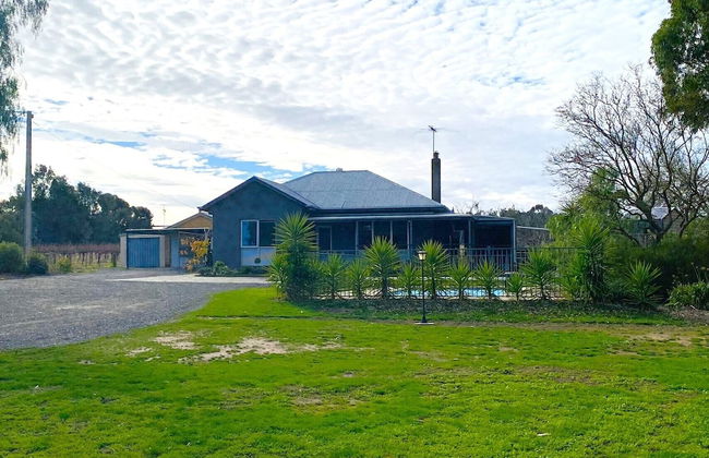 Barossa Getaway GabbyHouse with Vineyard - Foto 16