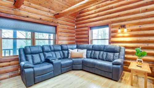 Family Home with Indoor Pool about 2 Mi to Elkhart Lake! - Foto 4