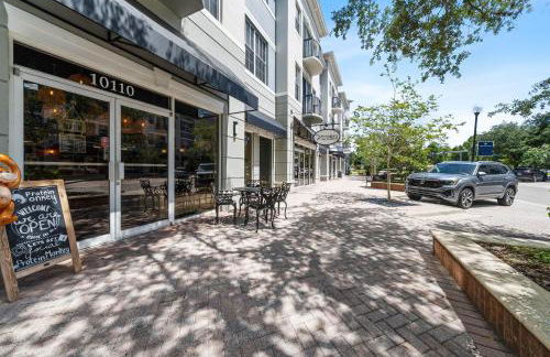 Modern 2BR2BA Pool Gym Near Airport #8 - Foto 50