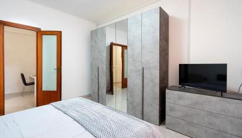 Station House Center - Foto 3, wardrobe