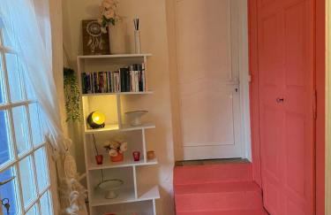 Small Provencal Castle with Swimming Pool, Tennis, Gym & Calm - Foto 49