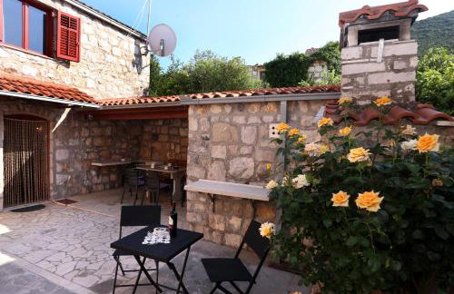 Guest House Roses - Photo 10