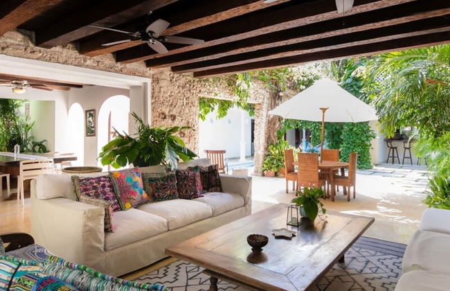 w Vibrant House 5BR w Pool n AC in Cartagena - Photo 3