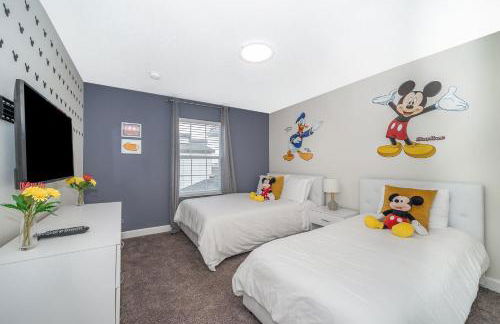 4964RS TOWNHOUSE 4 BEDROOMS & 3 BATHROOMS + POOL - Foto 6