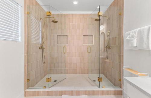 Experience Luxury Private Heated Pool Game Room - Foto 33