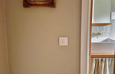 Cotswolds Stone Cottage in Lower Oddington - Photo 12