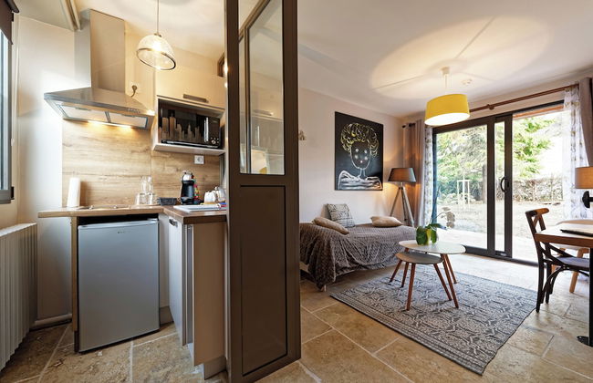 Appartements Pied à Terre, haut standing avec cuisine équipée et terrasse / Groupe HRM - Foto 1