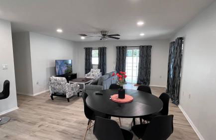 5 bedroom pool house air hockey walk to beach - Foto 32