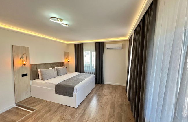 Golden Life Suite - Photo 31