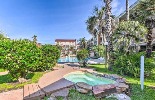 Steps to Galveston Beach Resort-Style Condo! - Foto 28