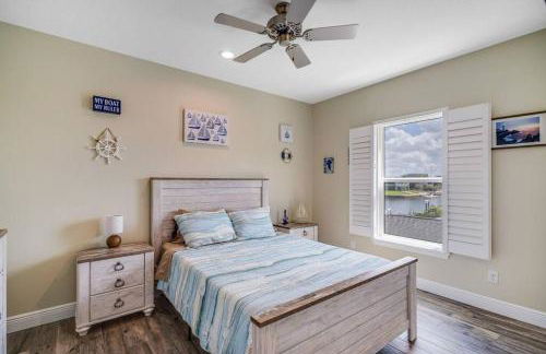 Spacious Home With Heated Pool! Sleeps 15! Billiard table! - Foto 20