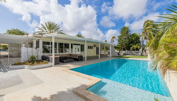 New 5 Bedroom Private Pool Near Superfood - Foto 2, Habitación