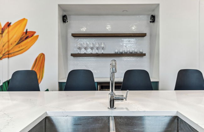 The Revelry - Foto 61