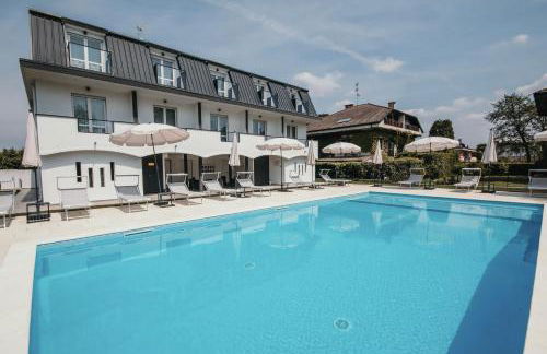 Aquavista Residence - Lakeview Holiday Apartments with Pool - Foto 3