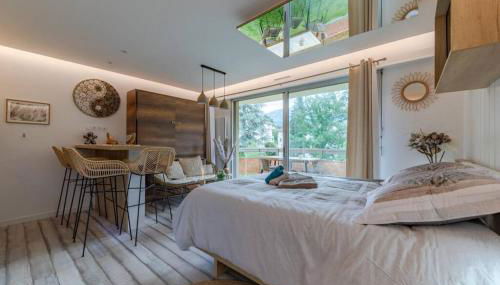 LE QUINTESSENCE: Balnéo & Luminothérapie + parking - Photo 5