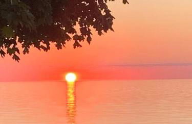 Lakefront Cottage w/ Private Beach- Niagara - Foto 22