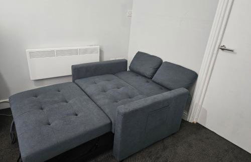 Charming Oxford Apartment in Telford - Flat 1 - Photo 11