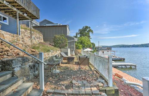 Spacious Lakefront House With a Private Dock - Foto 33