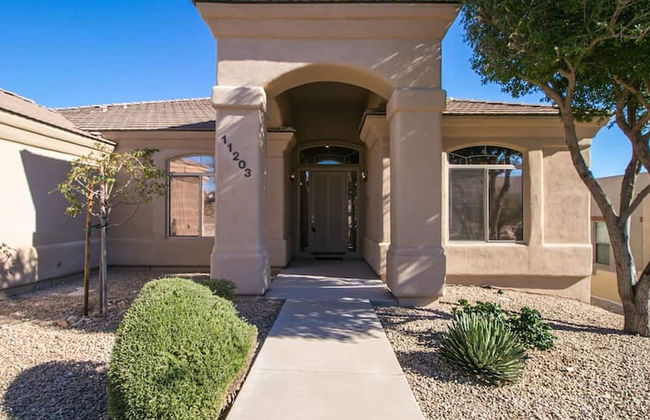 Fabulous 4-bdrm W/breathtaking Views & Pool! - Foto 46