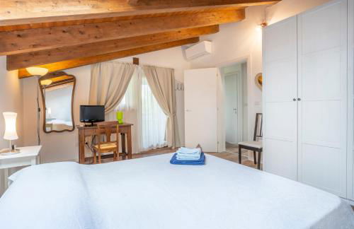 GuestHost - Casa di Dino Udine Terenzano - Foto 24