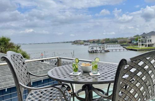 Bayside Retreat Bring your boat private boat ramp at this fabulous bayfront home - Foto 1