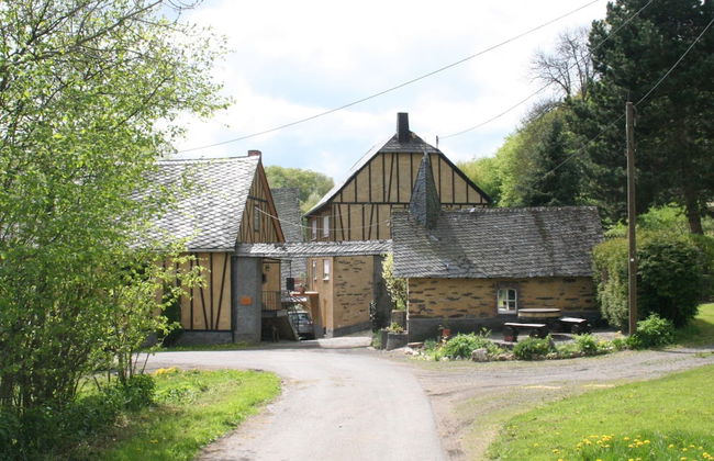 Holiday Home Kaifenheim Near Volcano Park - Foto 1