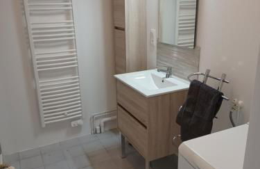 Maison chaleureuse avec terrasse et vue baie - Foto 7