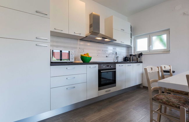 Spacious Zadar Apartments Near Beach - Foto 19