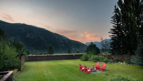 Alpine Highmark by KABINO Hot Tub Fire Pit Fully Fenced Backyard WiFi - Foto 4