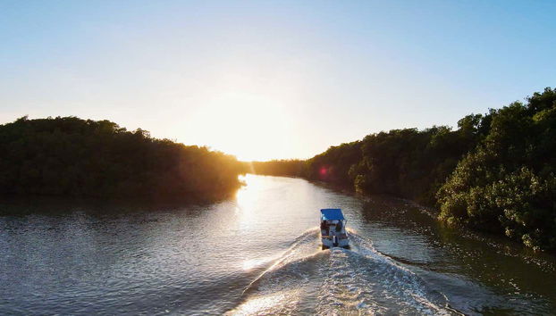 Sailing down the Lagartos River