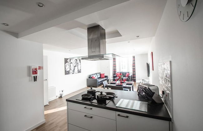 Orange Apartments - 22 Polmuir Gardens LTD - Photo 10