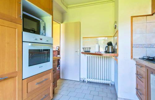 La Breteche-Le château et les dépendances - Photo 36