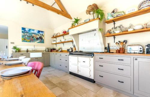 4 Bed in Walpole oc-brof - Photo 14