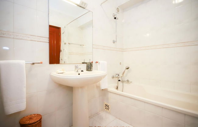 Sotto Mayor Residence - Photo 14