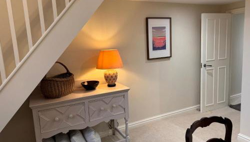 Unique garden flat in converted chapel - Hungerford - Foto 4