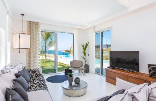 La Casa di Mare, Luxury Beach Front Villa with Private Pool, Whirlpools & Sauna, By ThinkVilla - Foto 24