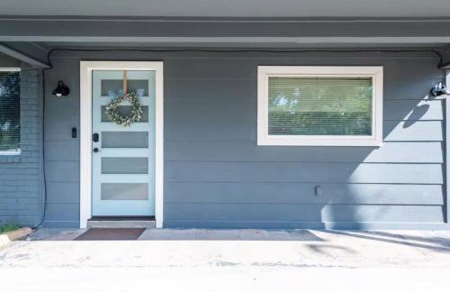 Remodeled 4BR 2BA Steps from Georgetown Square - Foto 23